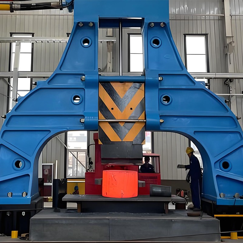 Nyitott kovácsolás